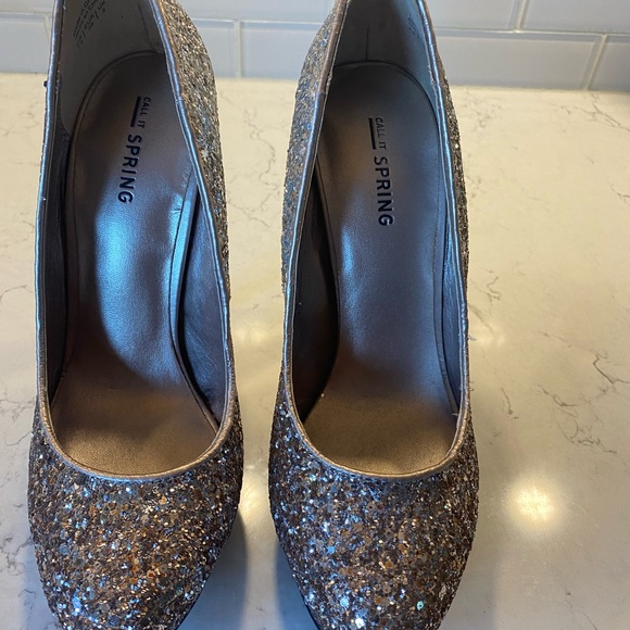 Spring high heels gold/silver ombre very subtle size 7.5 - Picture 2 of 5